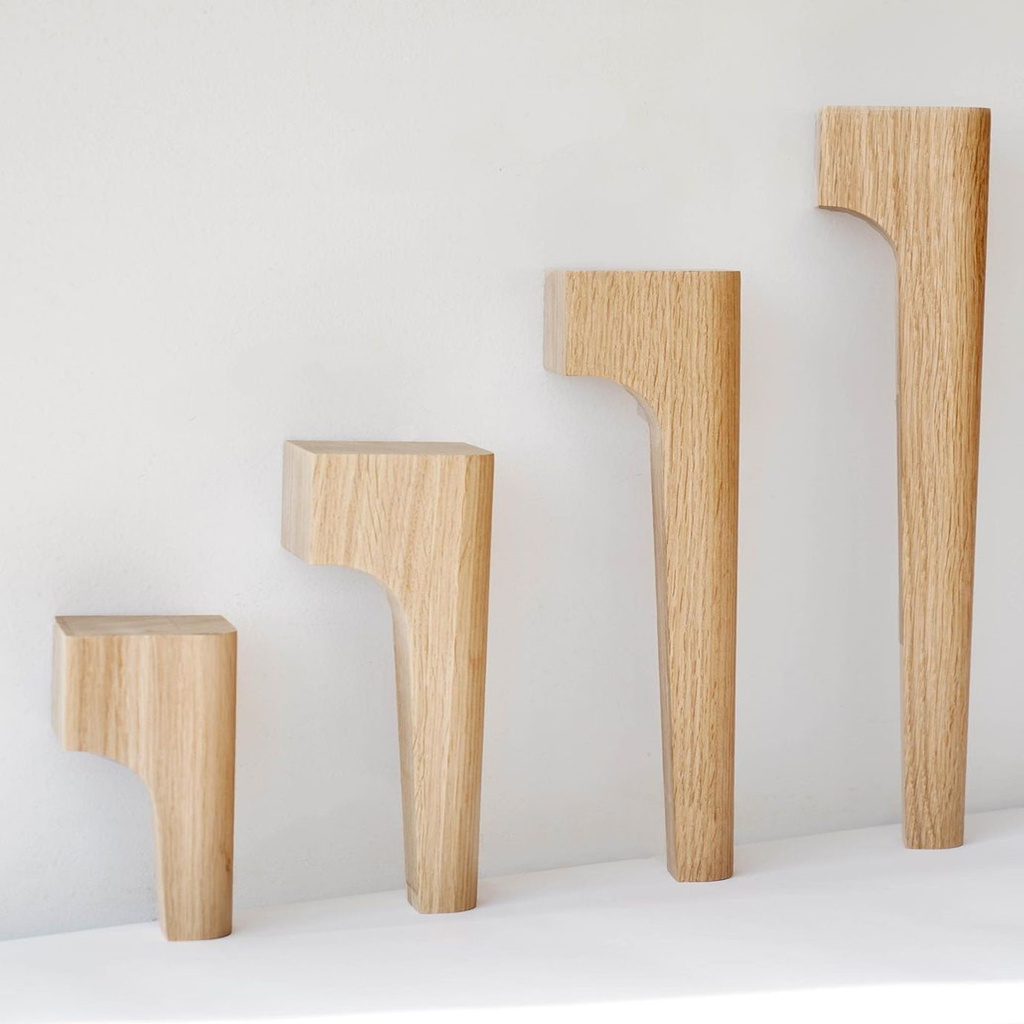 Classical style square wood furniture legs